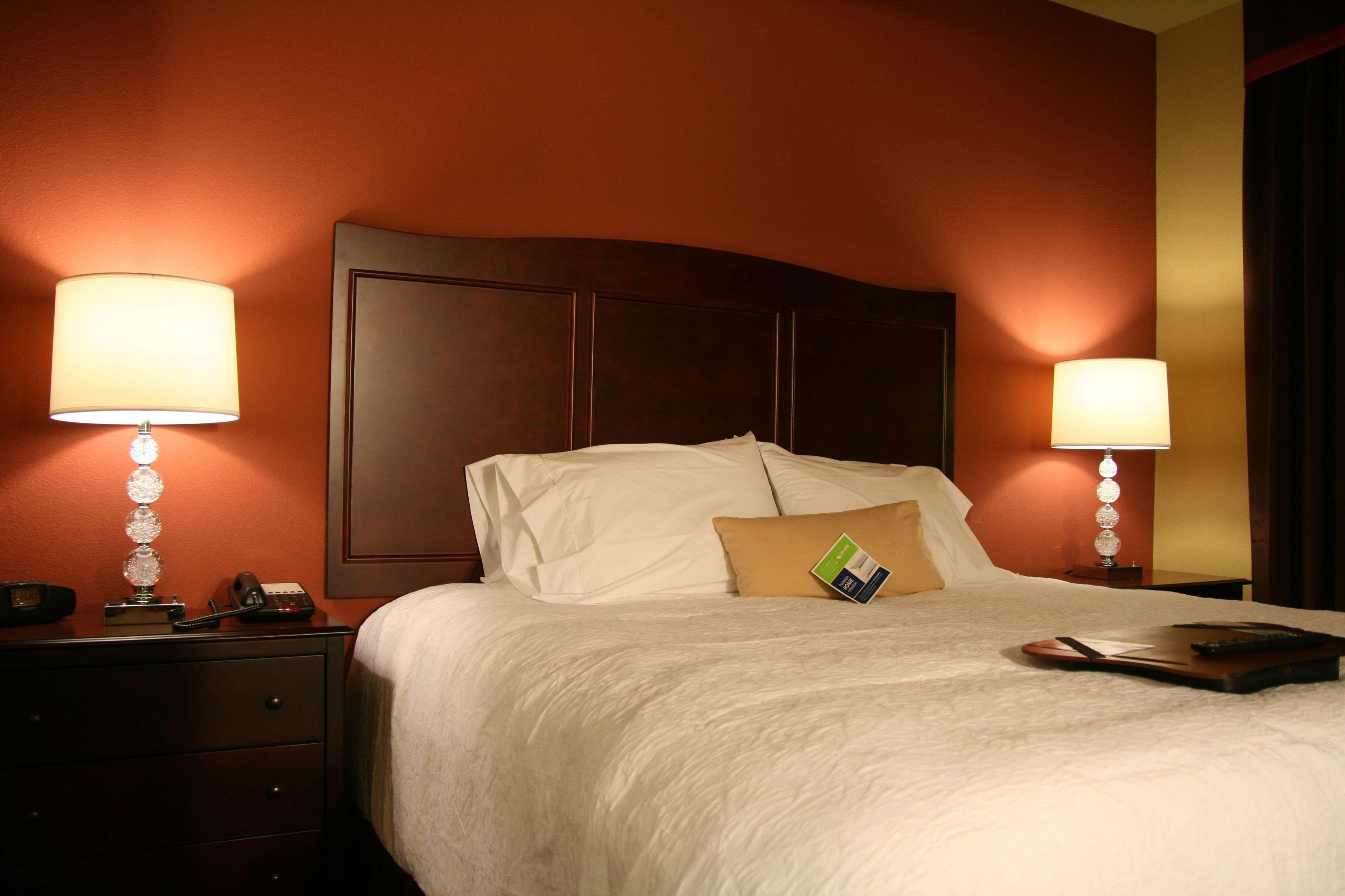 Hampton Inn & Suites Mission Værelse billede