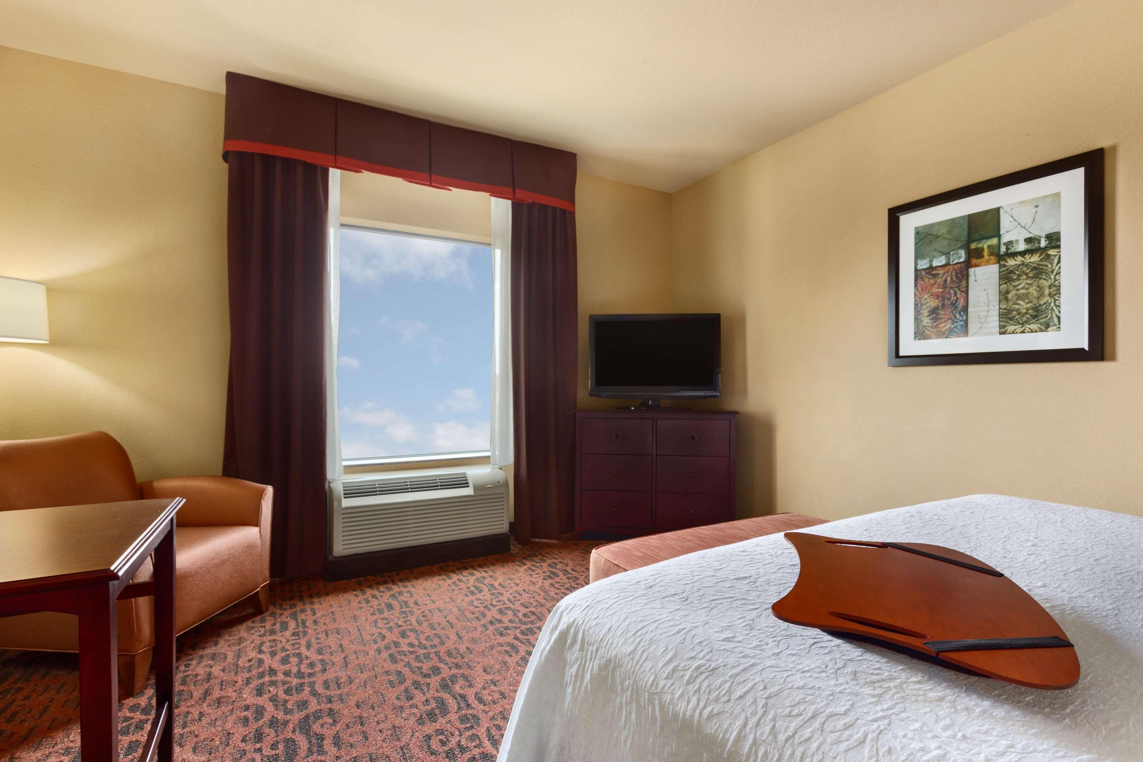 Hampton Inn & Suites Mission Eksteriør billede
