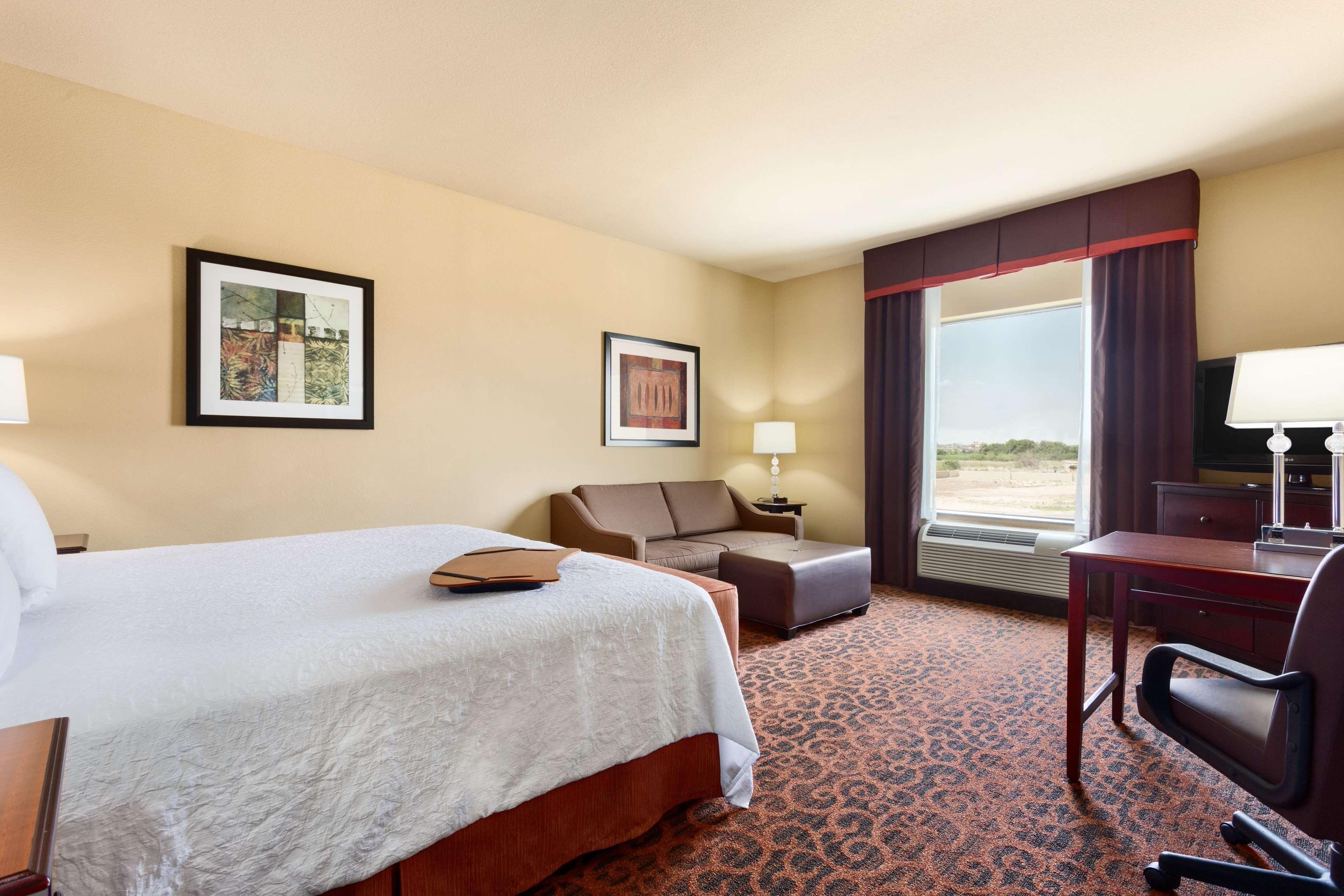 Hampton Inn & Suites Mission Eksteriør billede