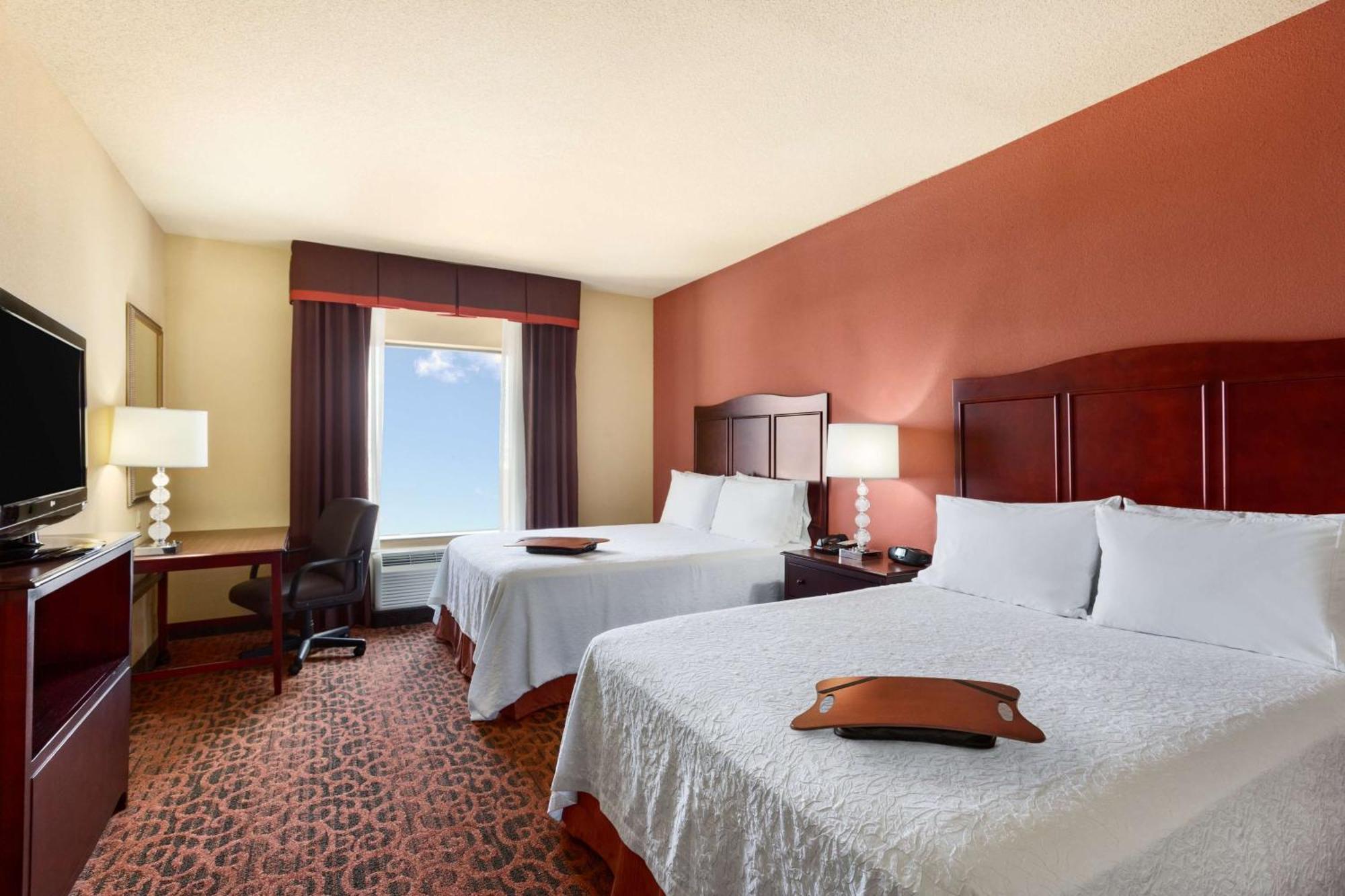 Hampton Inn & Suites Mission Eksteriør billede